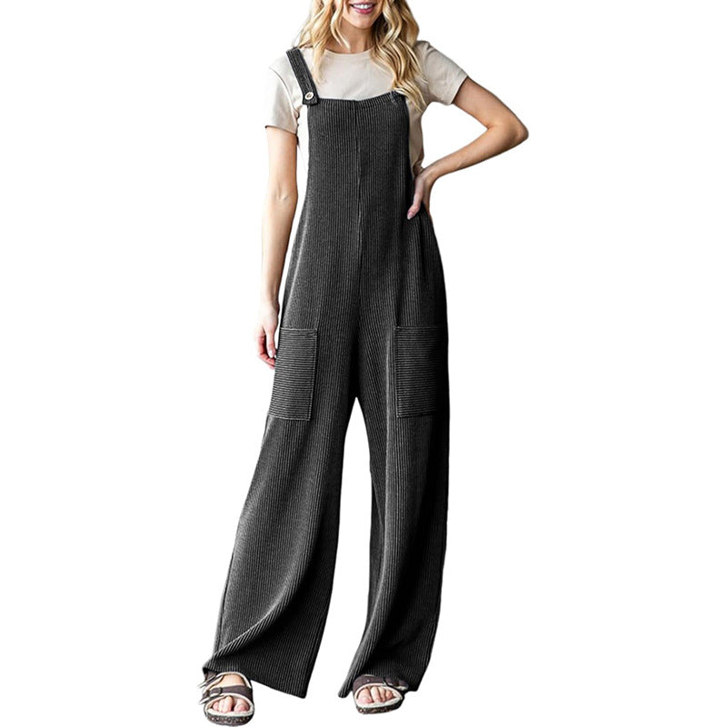 Jumpsuit til kvinder med justerbart spænde og lommer