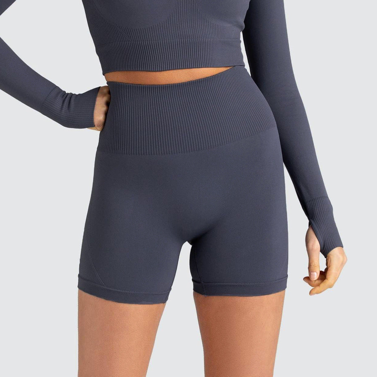Seamless Sports Solid Color Tight Shorts