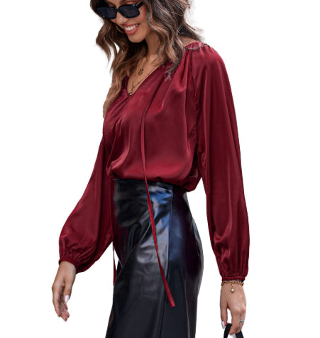 Womens Loose V-neck Top With Lantern Sleeves