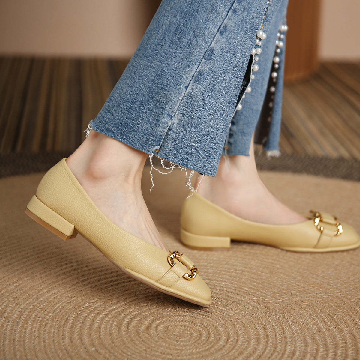 Pebbled Pumps Horsebit Low-heel Shoes