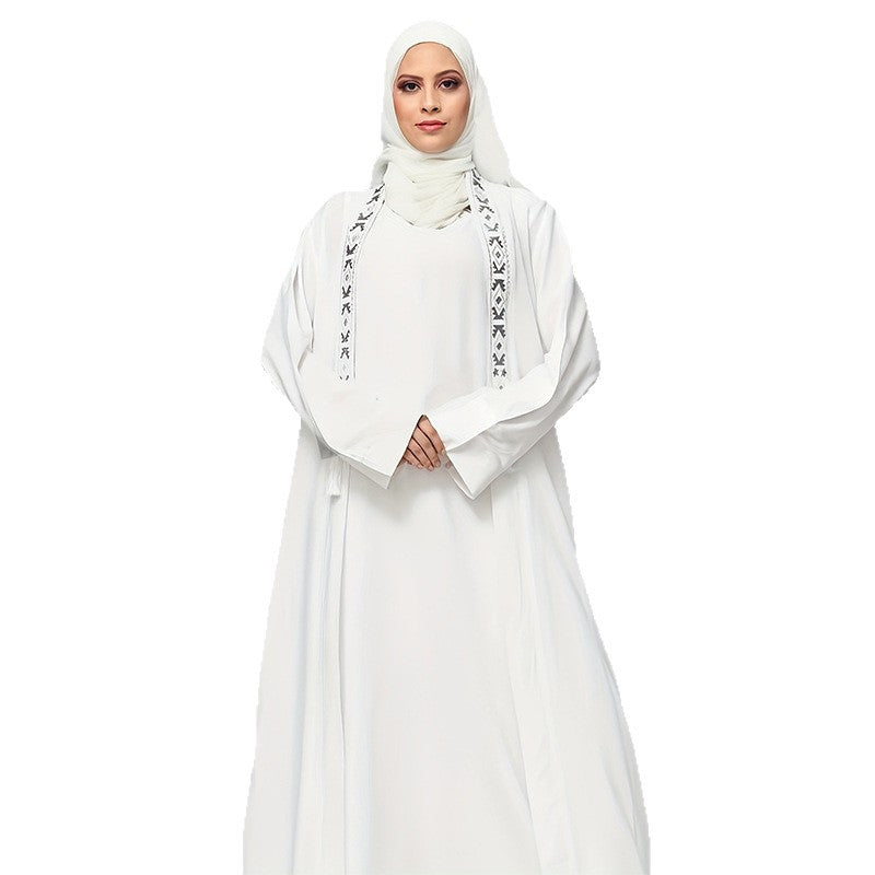 White Dress And Robe 2-piece Set With A Mesh Hijab