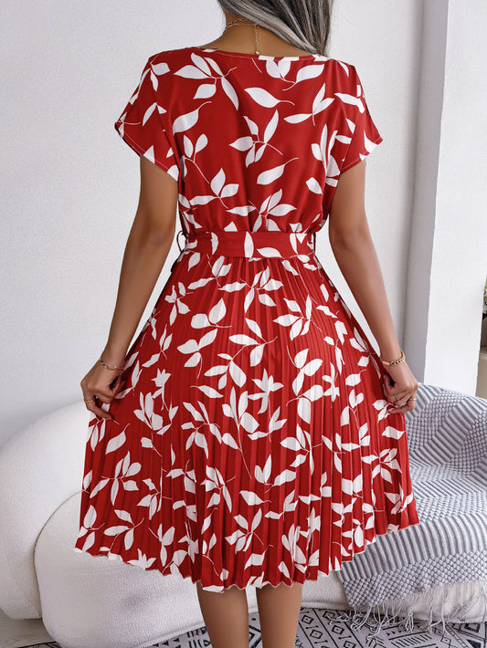 Women's Casual Leaf Print Short Sleeve Flowy Pleated Dress