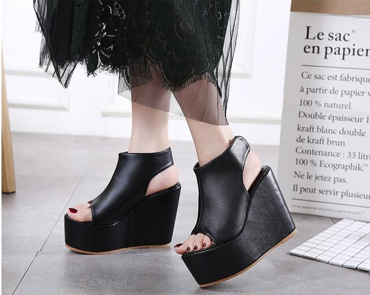 Stylish wild wedge sandals