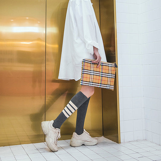 Four bars long tube knee socks