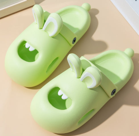 Summer New Women's Buck Teeth Rabbit Hole Shoes Poop Feeling Outdoor Household Soft Bottom Slippers Non-slip