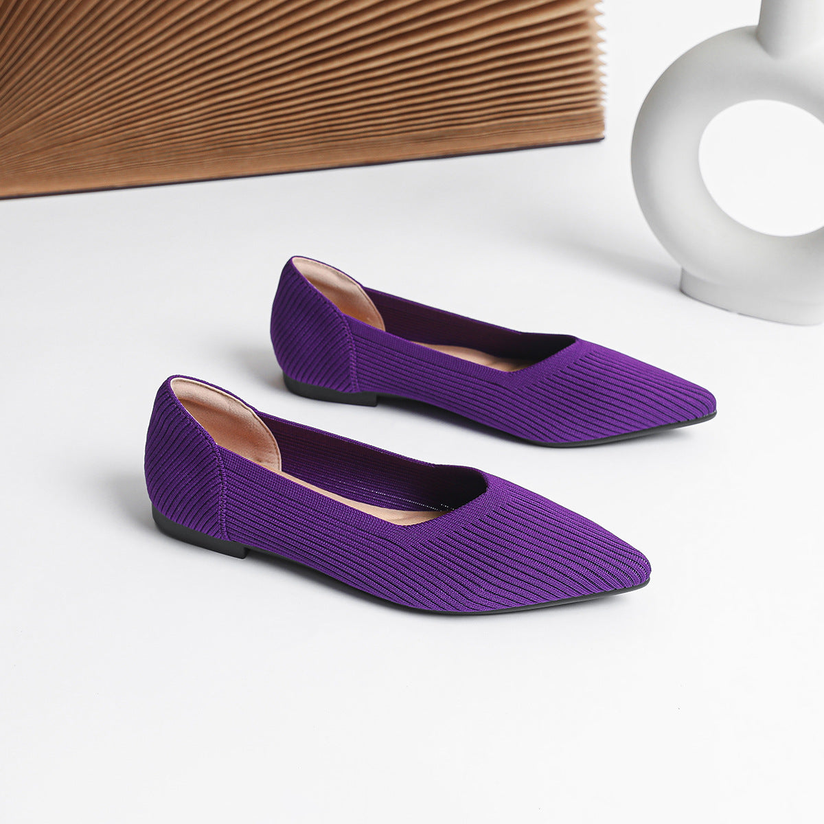 Knit Breathable Shallow Mouth Pointed Flat Bottom Pumps