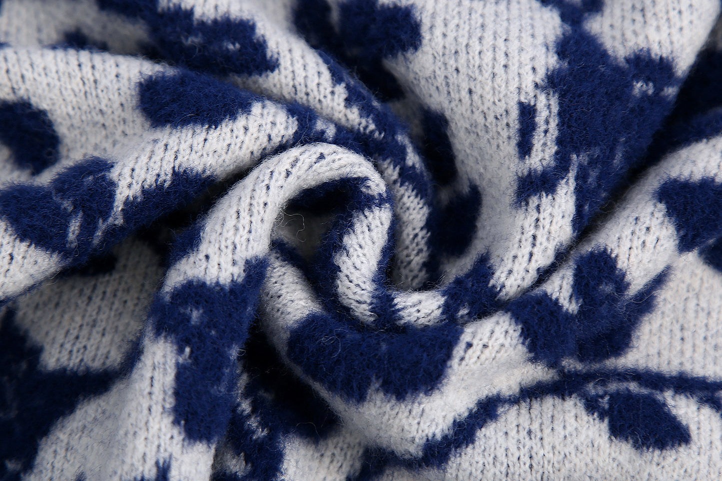 New European And American Women's Floral Jacquard Knitted Sweater