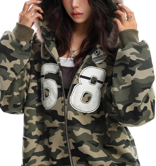 Camouflage Fur Collar Hooded Sweater
