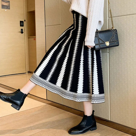 Hong Kong Style Retro Striped Knitted Dress
