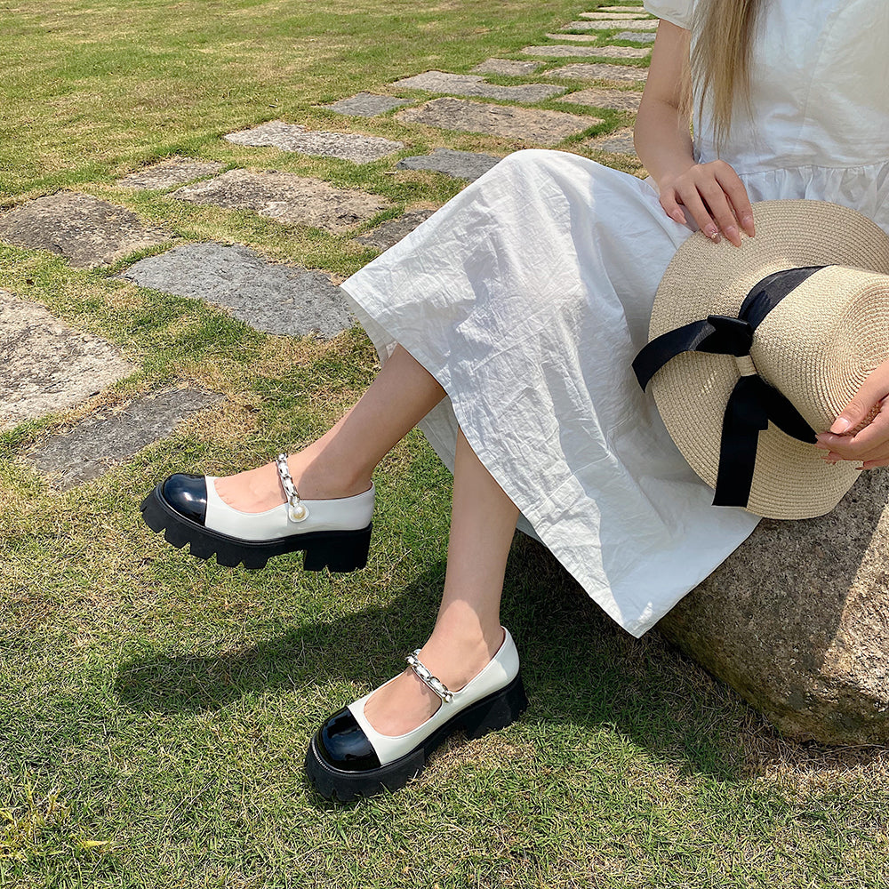 Spring And Summer Round Toe Chain Platform Small Leather Shoes