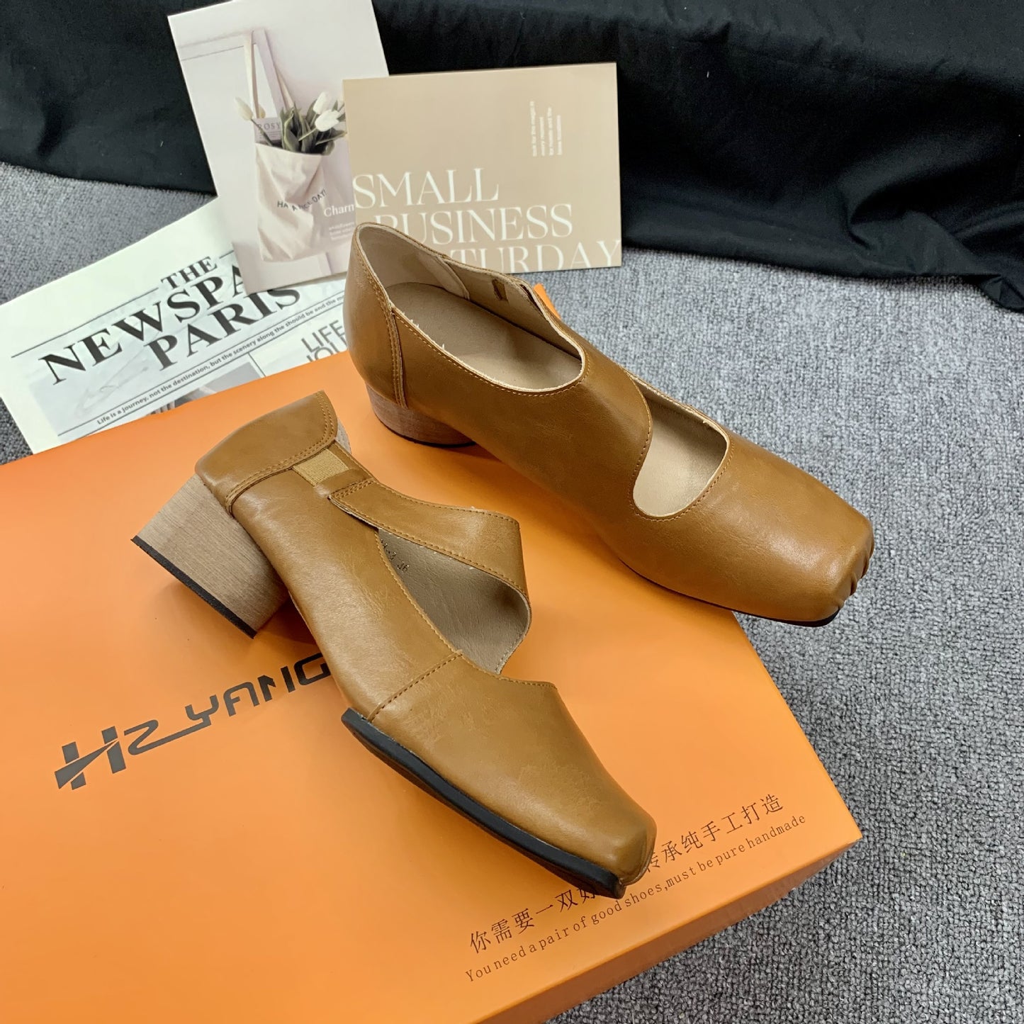 Textured Horsehide Square-toe Chunky-heel Soft-upper Womens Ballet Flats