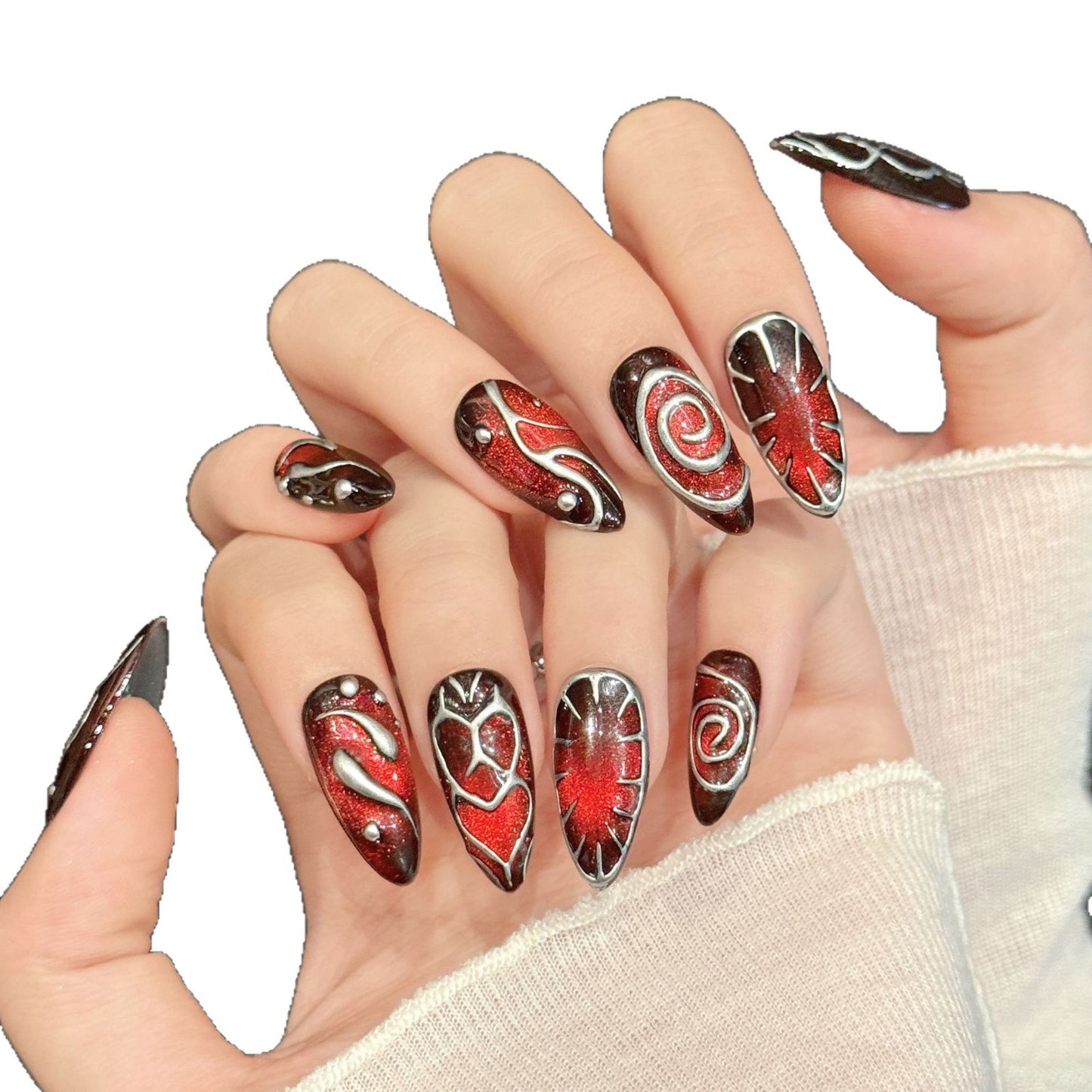 Red-brown Muted-vein 3D Nail Art Cool And Edgy Heart-patterned Trend Piece Handmade And Wearable