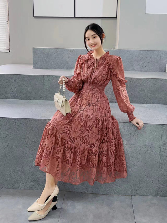 Women's Long Sleeved Lace Dress