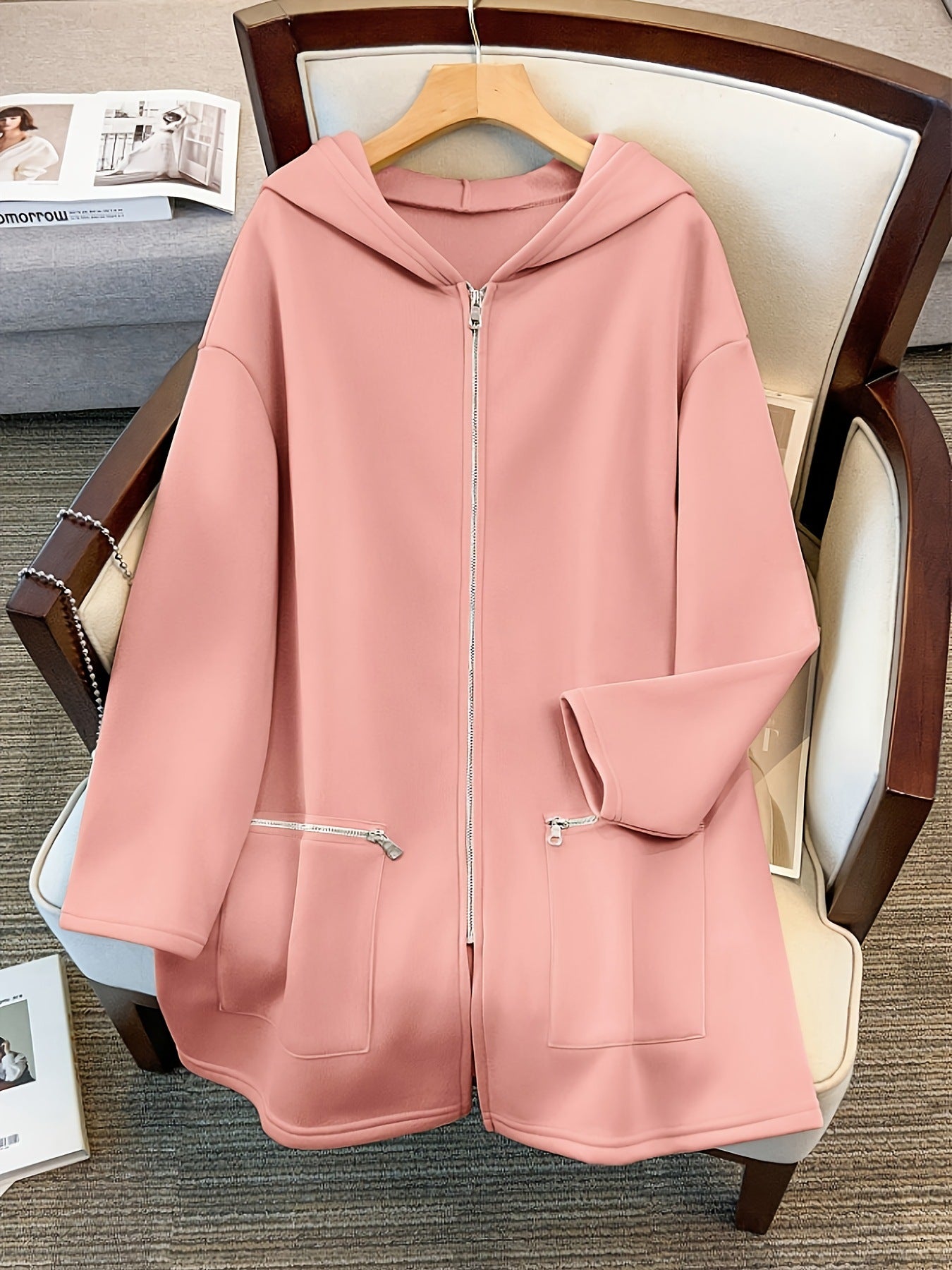 Plus-size Retro-chic Casual Sporty Hoodie For Fallwinter Loose-fitting