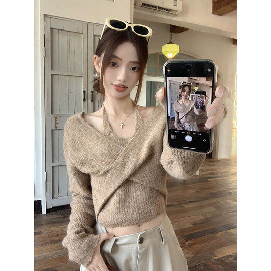 Fake Two-piece Off-shoulder Halter Long-sleeved Sweater