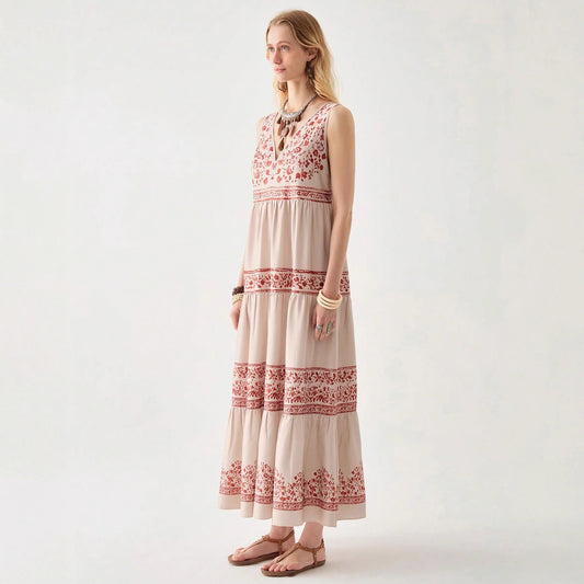 Womens Lace Dress With V Neck And Sleeveless Design
