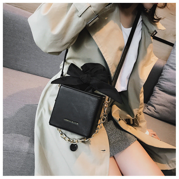 Chain small bag