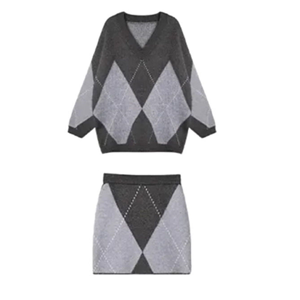 Fashionable Knitted A- Line Short Skirt Two-piece Set For Women