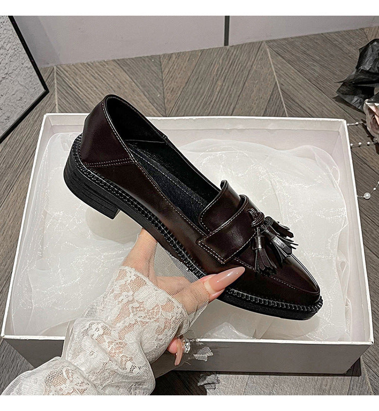 Pointed-toe Slip-on Tassel Shoes In Plus Sizes For Women