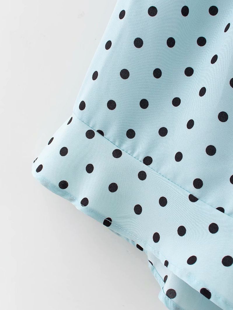 In summer , polka dot with floured flaring dot shorts