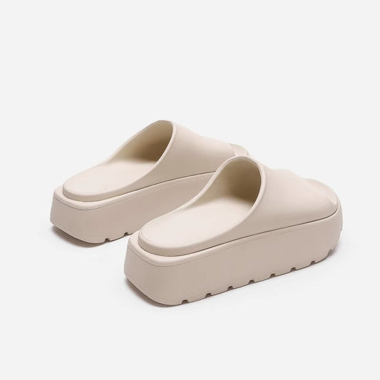 Sommerens tyksålede sandaler til kvinder
