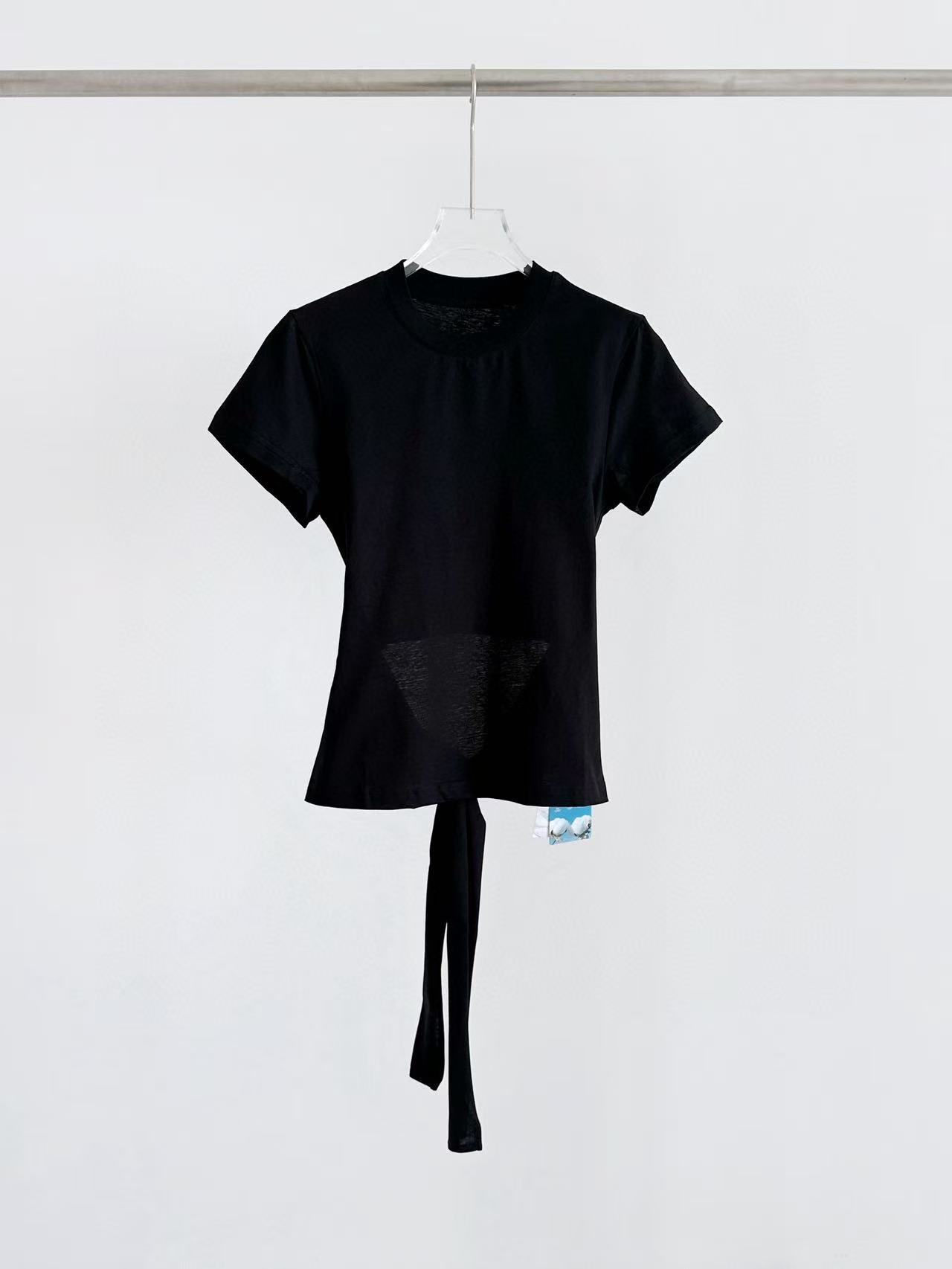 Strap T-shirt With A Bow Design