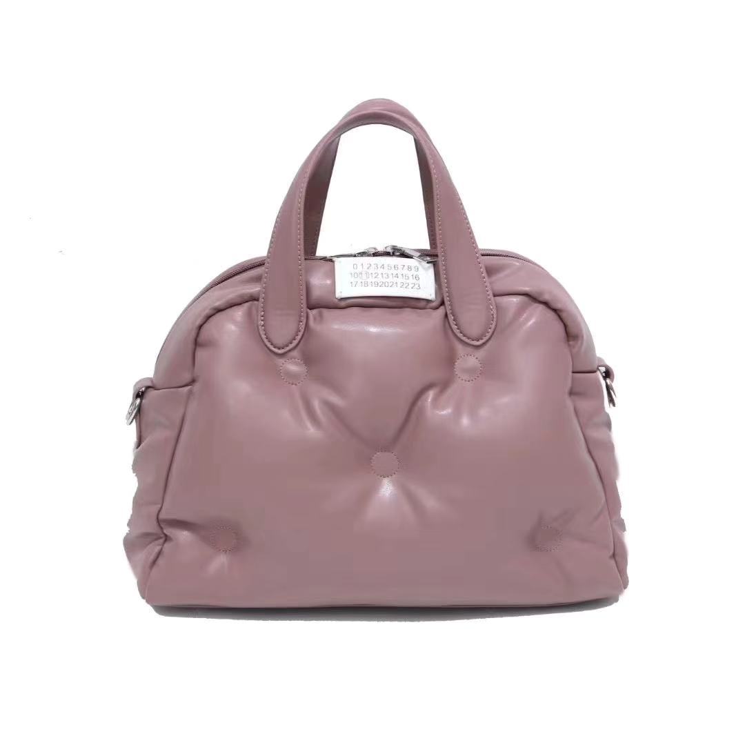 Guangzhou Women's Bag New Trendy Fashion Large-capacity