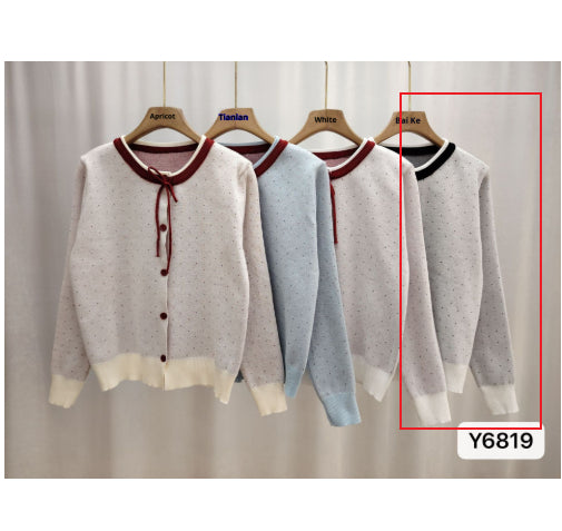 Strikket sweater til kvinder med prikker, jacquard, snøre og enkelt række knapper