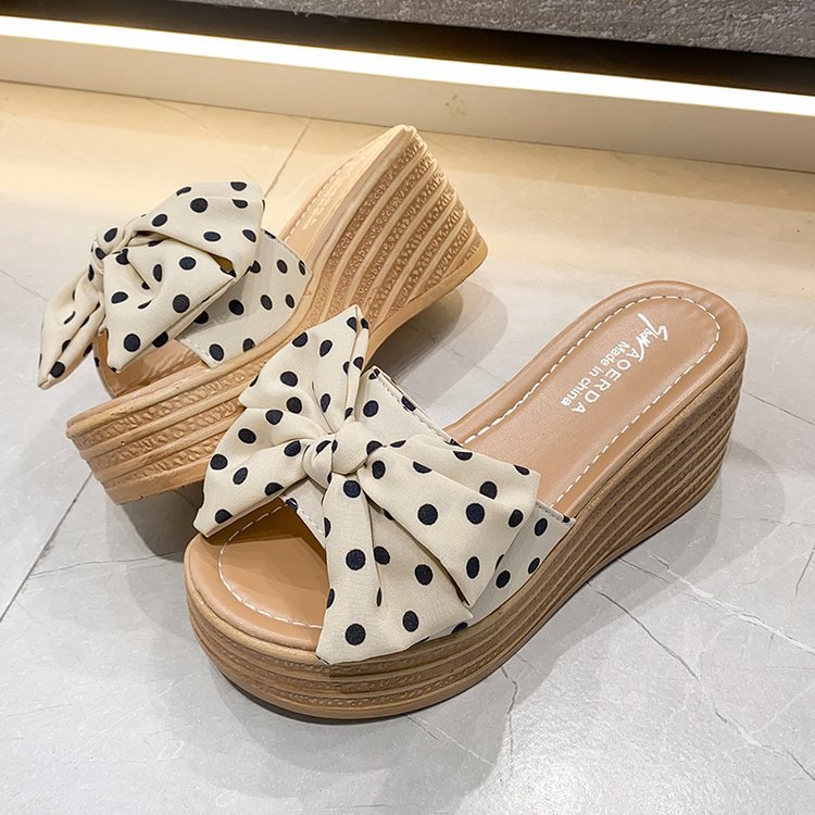 Fashion Word Out Wedge Toe High Heel Slippers