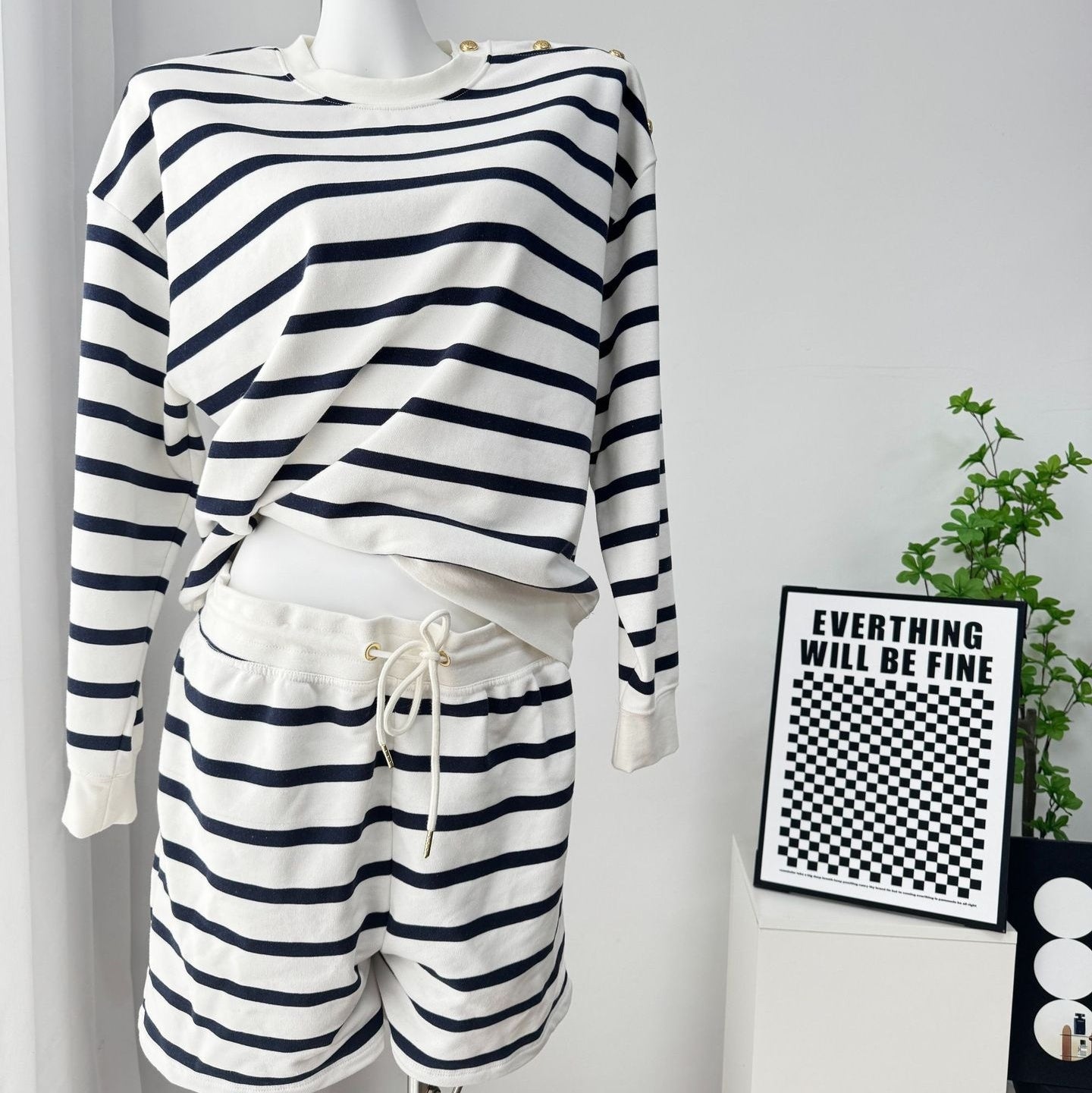 Soft Cotton Striped Suit Casual Long Sleeve Sweatshirt And Shorts