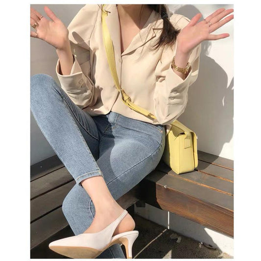 Light skinny jeans