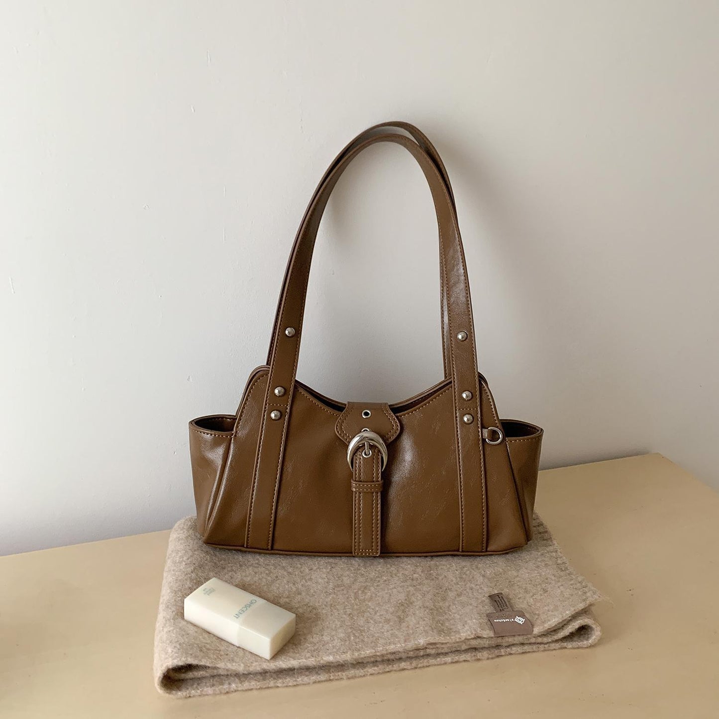 Niche Design Fashionable PU Leather Shoulder Tote Bag