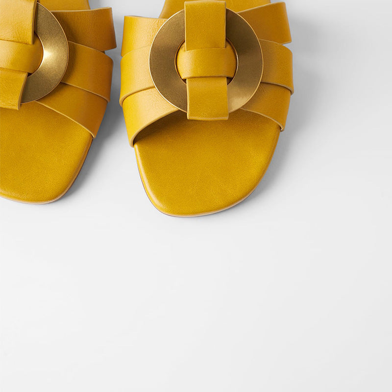 Cow leather sandals and slippers with square toe metal buckle