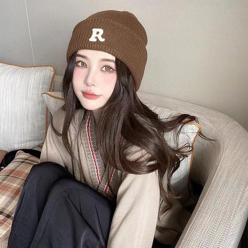 Winter Women's Good-looking Round Face Korean Knitted Woolen Cap