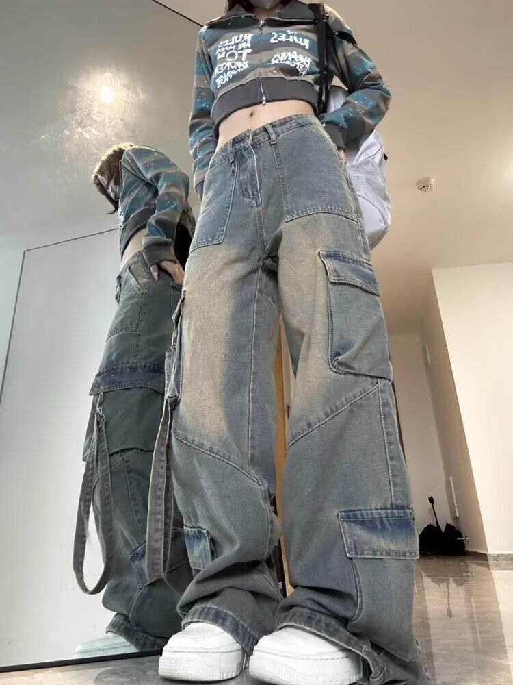 Womens Petite High-Waisted Loose-Fit Slimming Straight Jeans