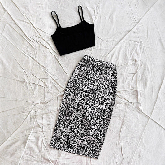 Solid-color Spaghetti-strap Top And Floral-print Slit Hem Skirt Set