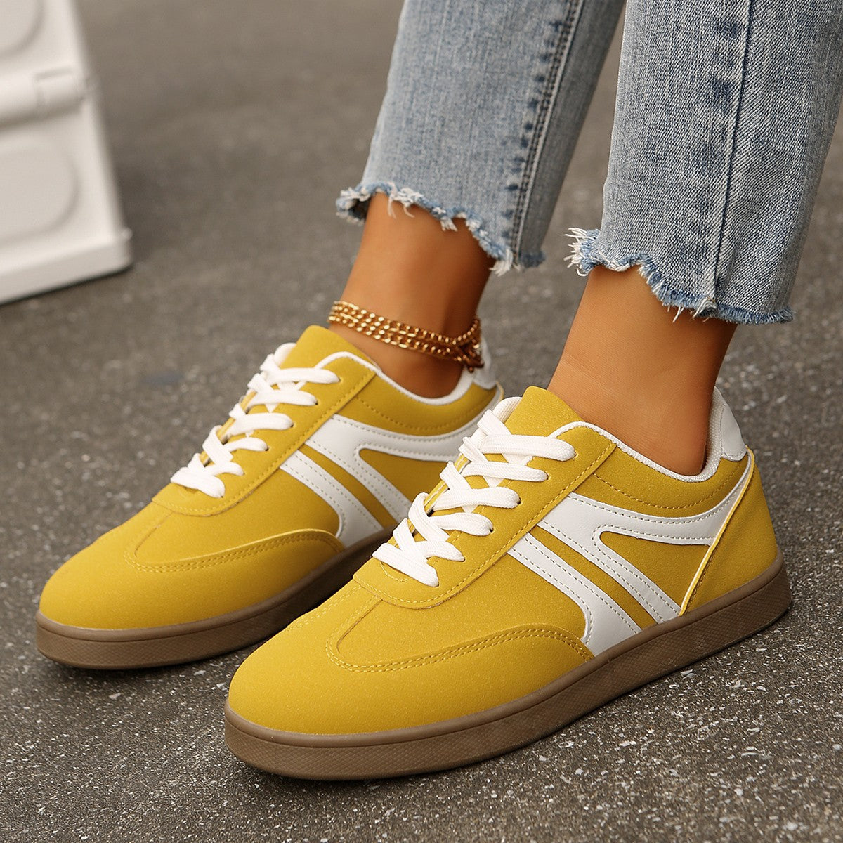 Womens Retro Casual Round-Toe Sports Running Flats