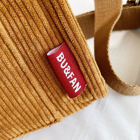 Fashion Casual One-shoulder Forest Literary And Artistic Vintage Messenger Bag