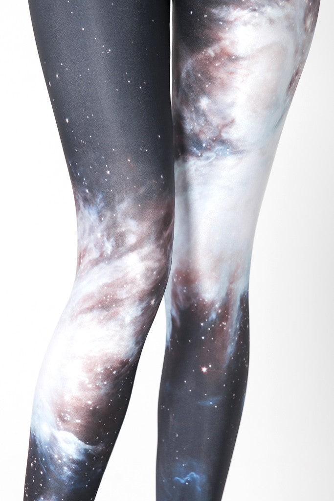 Blue Sky White Clouds And Sea Digital Printing Leggings