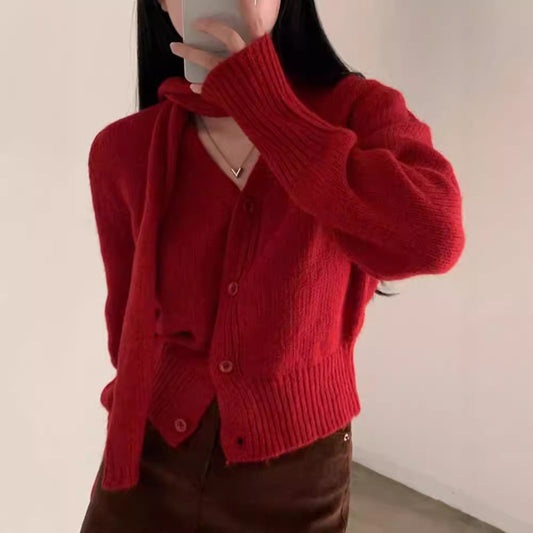 Warm Halter Scarf Design Sense Niche V-neck Sweater Women's Long-sleeved Sweater