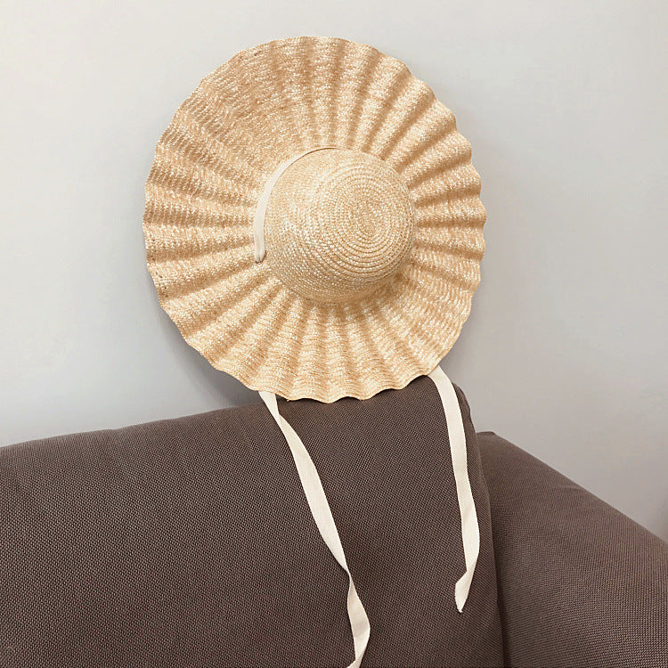 Idyllic Wind Wave Semitic Straw Hat