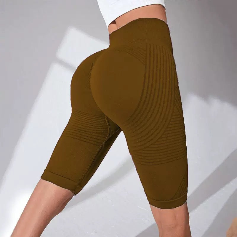 Seamless High Waist Yoga Pants Hip Lifting Peach Hip Fifth Pants