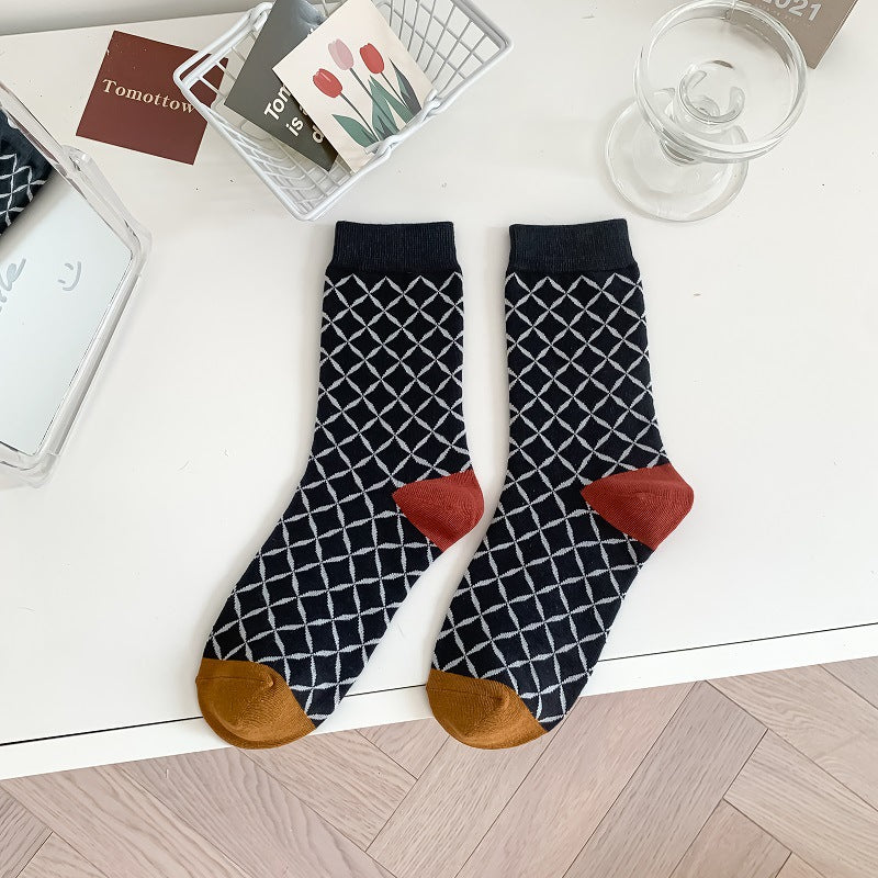 Creative And Fashionable Plaid Flower Tube Cotton Socks
