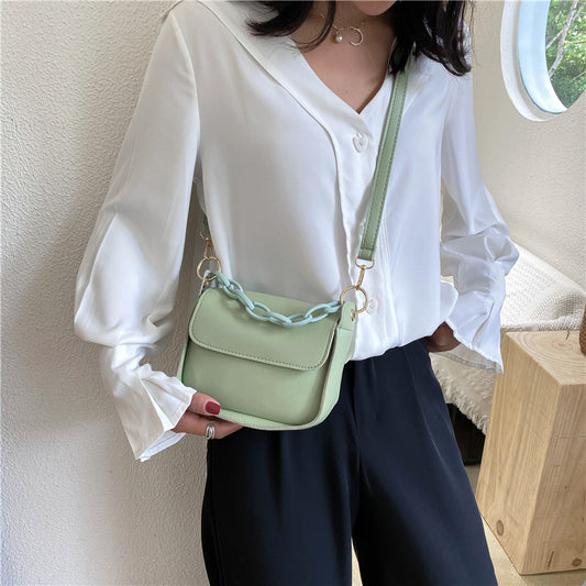 Western style chain bag