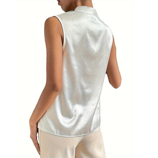 Cropped Sleeveless Inner Top With A V-neck And Wide Shoulders
