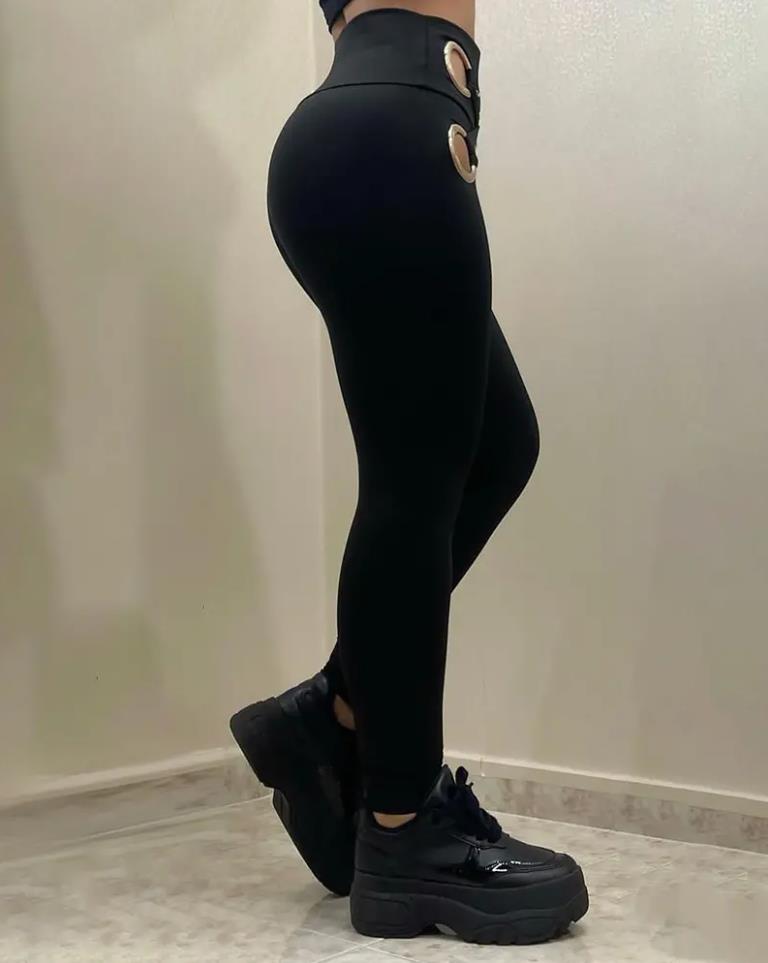 PANTBlack Solid Women's Cutout Leggings