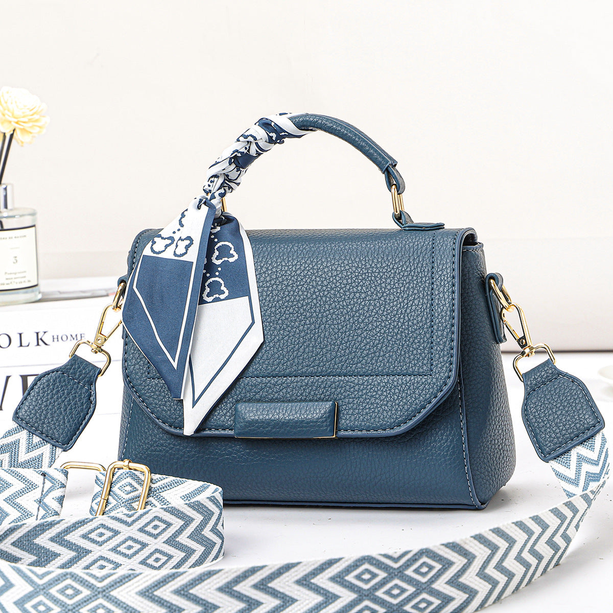 Women's Fashion Personalized All-match Messenger Bag