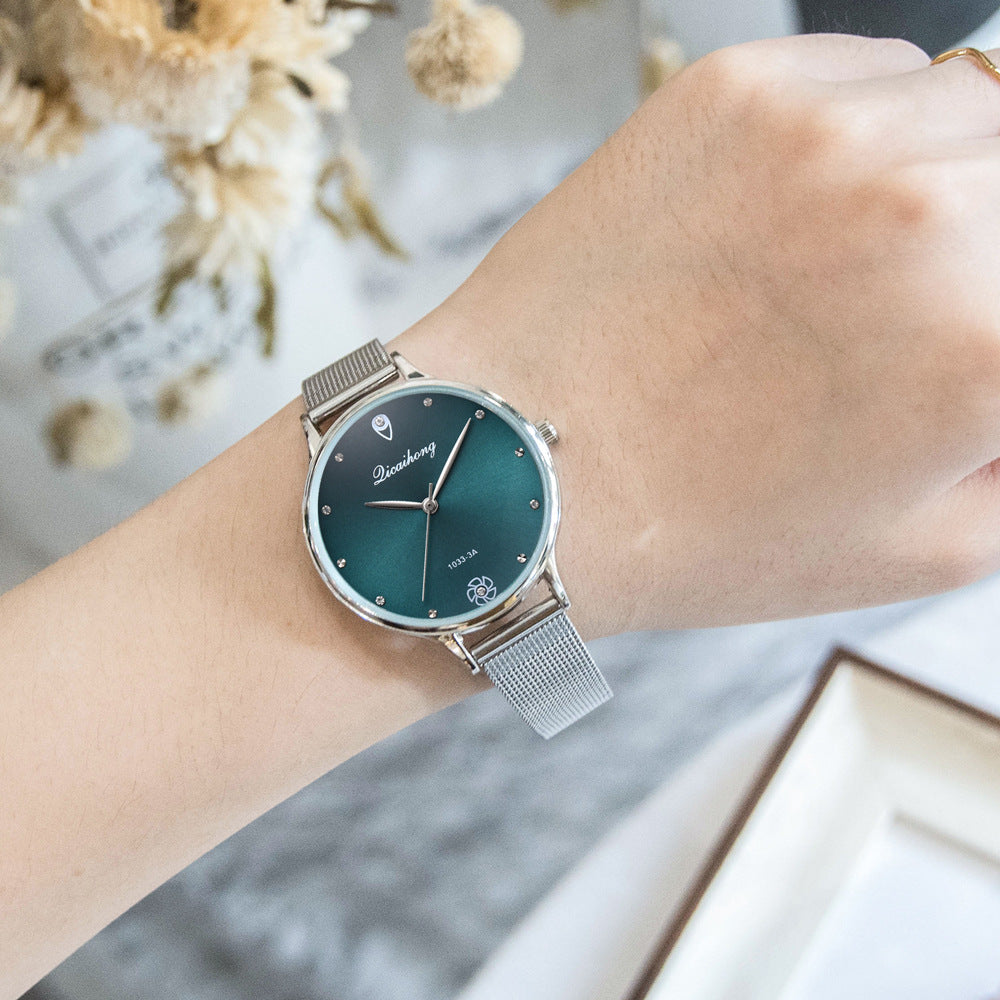 Green dial bracelet quartz watch fashion creative high-grade diamond scale watch