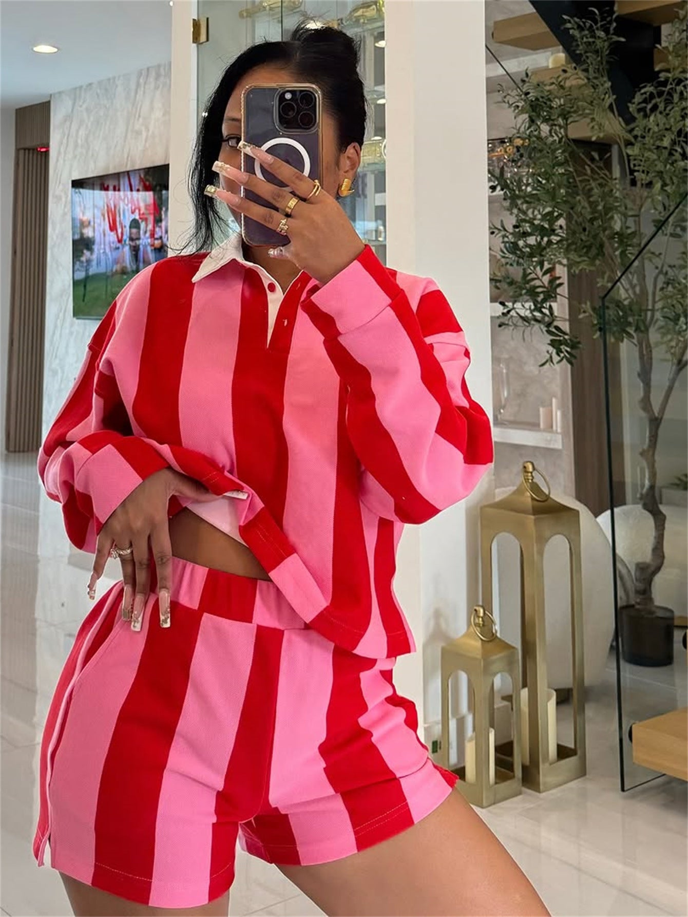 Womens Stylish Zebra-Striped Printed Long-Sleeve Top And Shorts Set