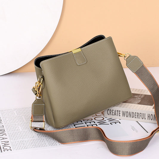 New Fashionable Crossbody Women's All-match High-grade Large Capacity Leather Handbag